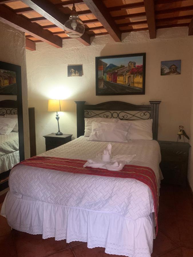 Hotel Mansion Del Rey Antigua Exteriör bild